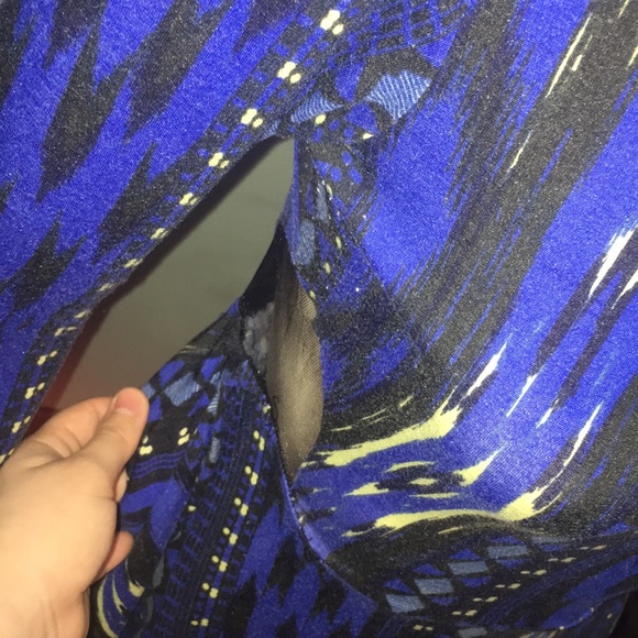 Medium Aztec print blue dress Charlotte Russe - Picture 6 of 8